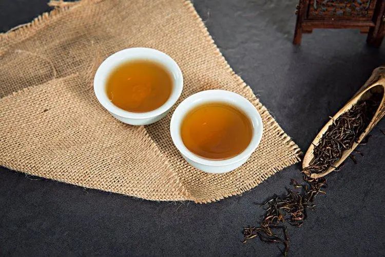 喝茶有益，正確喝茶更有益，關(guān)于喝茶致癌的謠言不要輕信！